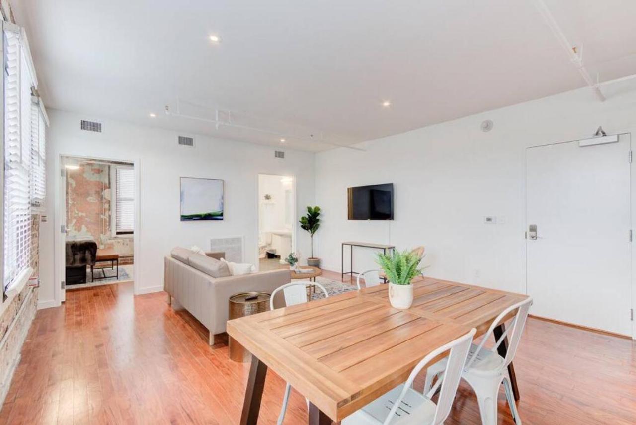 Historic Apartment In Prime Location Memphis Bagian luar foto